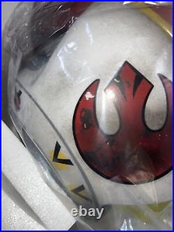 Anovos Star Wars Luke Skywalker X-wing Rebel Pilot Helmet Mask Statue Denuo Novo