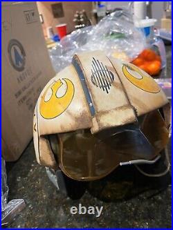 Anovos Star Wars The Force Awakens Rey salvaged X-wing pilot helmet replica prop
