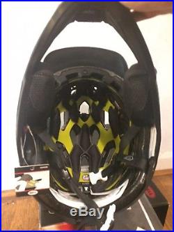 Bell Star Wars Super 2R Helmet Star Wars Storm Trooper- NEW with tags