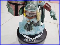 Disney Star Wars DONALD DUCK / BOBA FETT Figure Statue Figurine & Pin RARE
