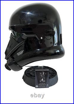 Gentle Giant Star Wars Nissan Rogue DEATHTROOPER 11 Scale Helmet Mount and Box
