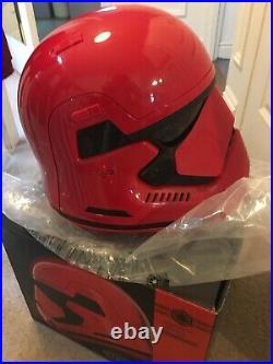 Hasbro Star Wars Black Series Galaxy's Edge Captain Cardinal Electronic Helmet