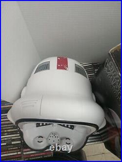 Hasbro Star Wars The Black Series Incinerator Stormtrooper Helmet Works