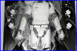 Hot Toys 1/6 Scale Star Wars TFA First Order Stormtrooper Squad Leader MMS316