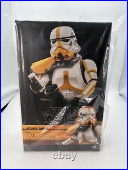 Hot Toys TMS047 Star Wars The Mandalorian Artillery Stormtrooper 1/6 Figure