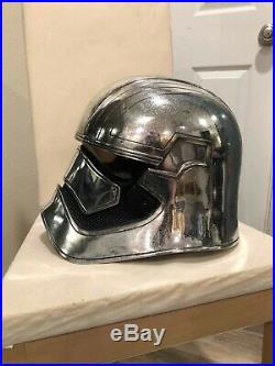 Star Wars ANOVOS Captain Phasma Replica Helmet