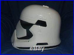Star Wars Force Awakens Stormtrooper Helmet Fibreglass 1-1 Wearable Prop