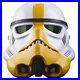 Star-Wars-The-Black-Series-Mandalorian-Artillery-Stormtrooper-Electronic-Helmet-01-et