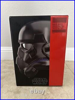 Star Wars The Black Series Shadow Trooper Electronic Voice-Changer Helmet Prop