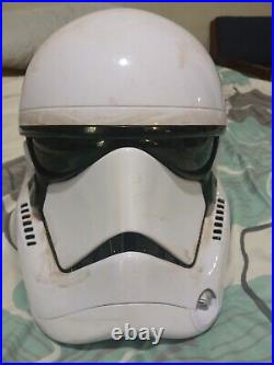 Star Wars The Force Awakens Adult Stormtrooper 2piece Helmet (Battle Worn)